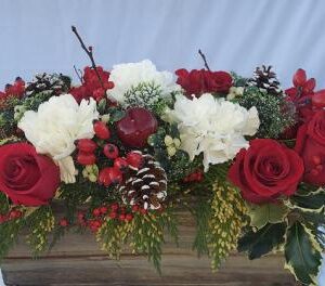 Classic Holiday Centerpiece